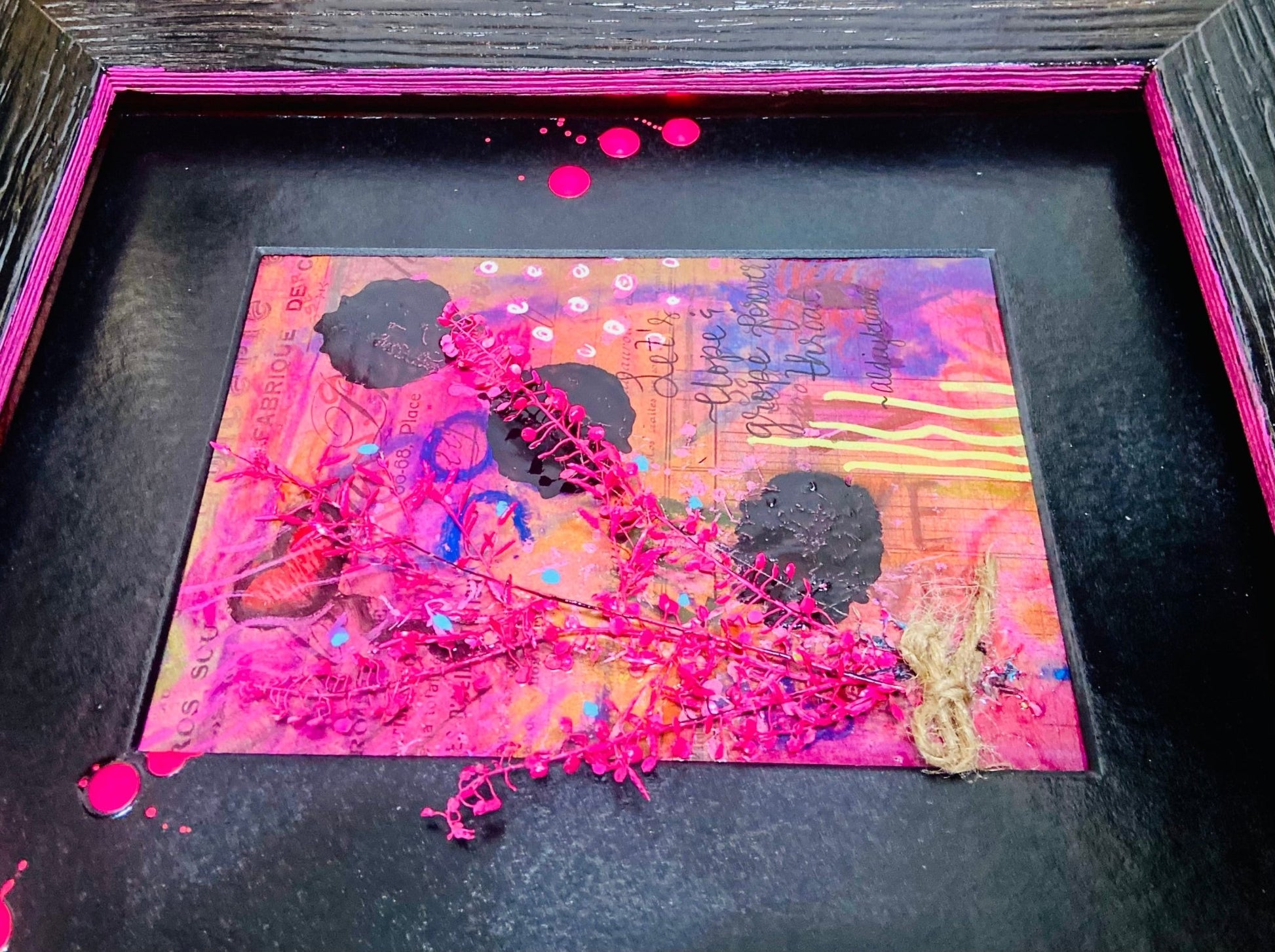 Vibrant Pink and Black Abstract Painting for Lovers - Funky Wolf